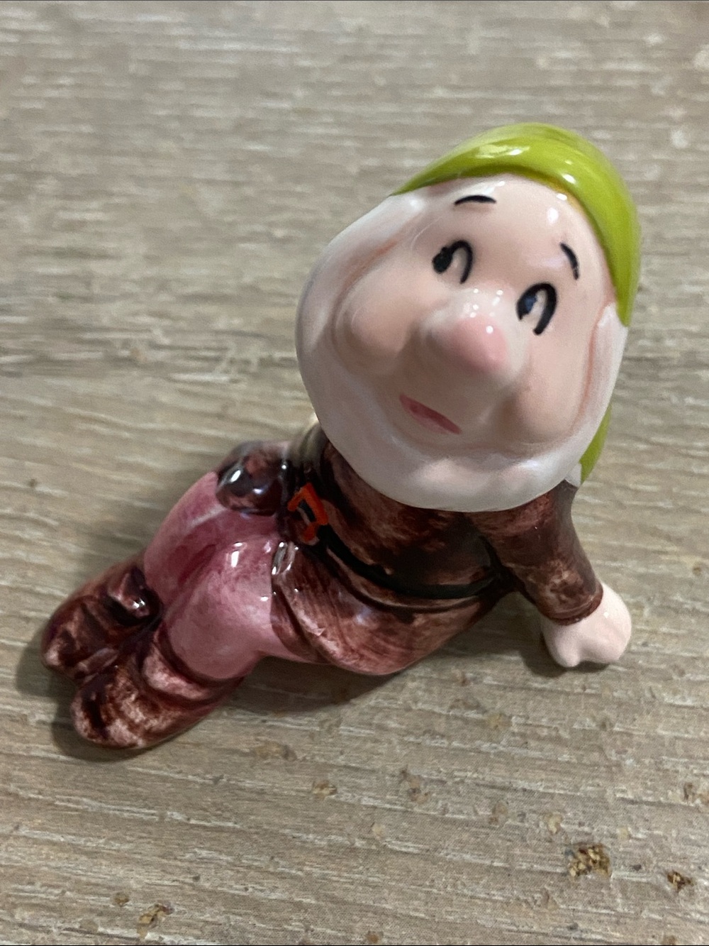 Vintage Disney Japan Ceramic Snow White & the Seven Dwarfs Sneezy 3" Figurine